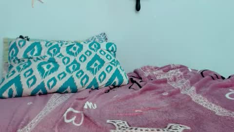 valeria online show from 10/31/25, 02:34