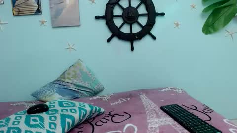 valeria online show from 11/03/25, 01:19