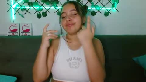 valeria online show from 02/25/25, 08:25