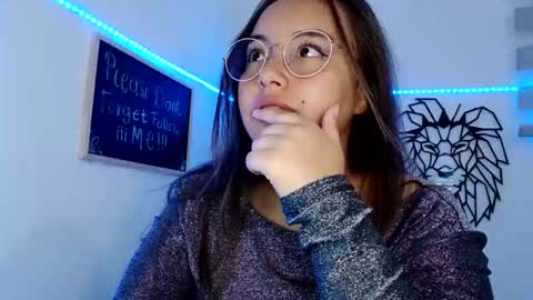 valeria online show from 11/09/25, 01:48