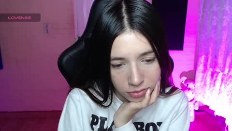   online show from 02/05/25, 05:41