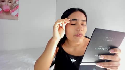 valeria_miller69 online show from 05/07/26, 03:06