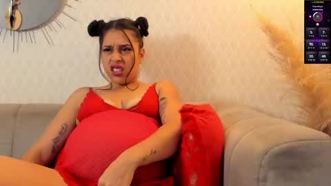 Snapshot of valeria_mtz chatting on 01/21/25, 05:30 valeria_mtz online show from 01/21/25, 05:30