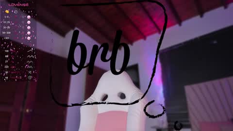 Snapshot of valeria_uribe22 chatting on 01/29/25, 12:54 online show from 01/29/25, 12:54