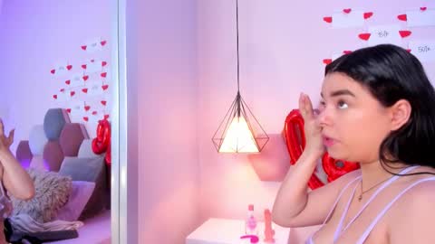 Snapshot of valeriablythe chatting on 02/16/26, 11:39 ValeriaBlythe online show from 02/16/26, 11:39