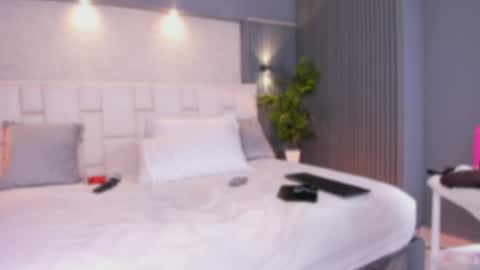 Snapshot of valeriagarciax chatting on 06/03/26, 02:33 ValeriaGarciax online show from 06/03/26, 02:33