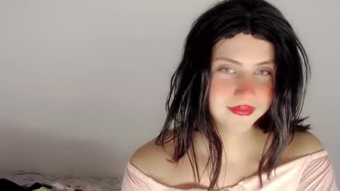 valeriagill_ online show from 11/20/25, 12:11