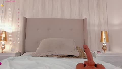 Valeria online show from 01/13/25, 02:53