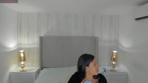 Valeria online show from 01/23/25, 10:54