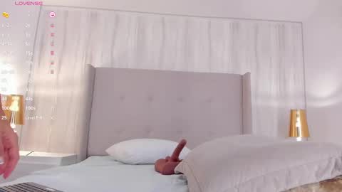 Valeria online show from 02/13/25, 02:42