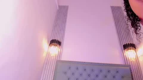 Valeria online show from 11/11/25, 07:47