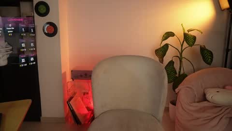 valerie07 online show from 05/22/26, 03:35