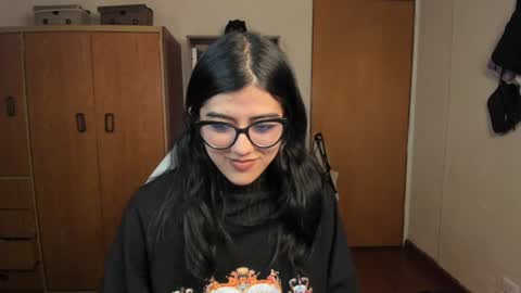 Val  online show from 01/28/25, 04:29