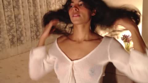 valerie_dreams online show from 11/29/25, 03:53
