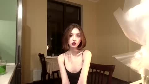 Kristi moony online show from 02/14/25, 08:37