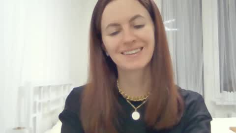 valerie_rose777 online show from 12/24/24, 07:22