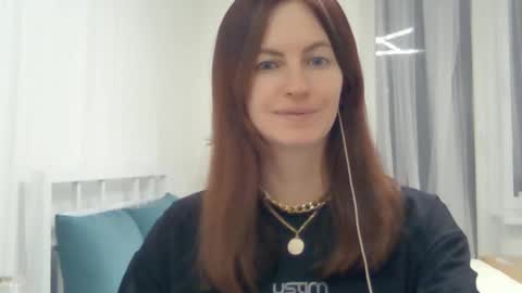 valerie_rose777 online show from 01/02/25, 06:56