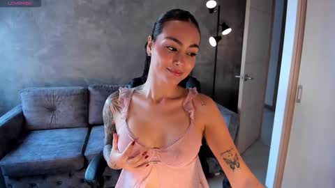 Snapshot of valerieaustin chatting on 11/19/25, 02:28 call me Val online show from 11/19/25, 02:28