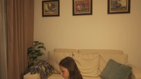 Valerie online show from 02/10/25, 11:23