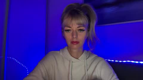 Valerie  online show from 12/13/25, 09:53