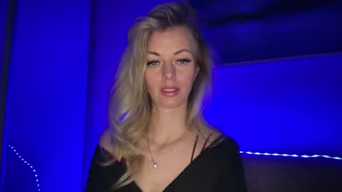 Valerie  online show from 03/10/26, 04:56