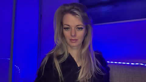 Valerie  online show from 03/26/26, 08:53