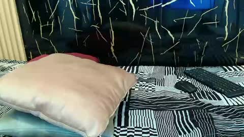 VALERIO  online show from 05/15/26, 11:45