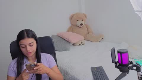 Juli C online show from 02/05/26, 12:48