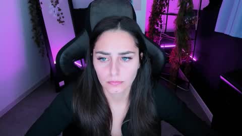 Valerie online show from 10/29/25, 03:03