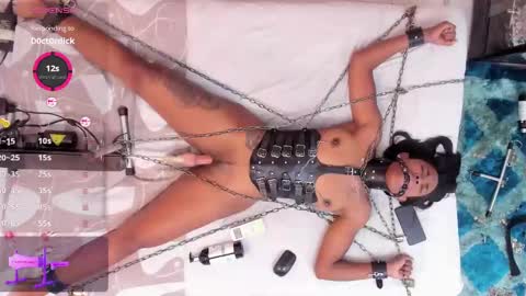 valeriix_ online show from 02/20/25, 03:41