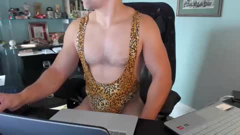 Snapshot of valeriusvitus99 chatting on 11/03/25, 04:41 athletic ass muscles underwear smooth cock online show from 11/03/25, 04:41