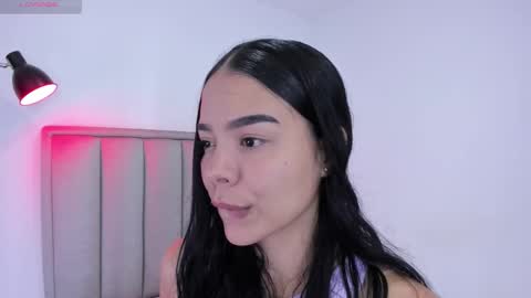 Cris  online show from 10/16/25, 01:50