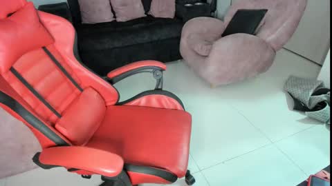 Valery adams1 online show from 03/06/25, 07:36