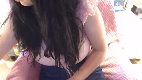 valery cute 18 online show from 12/16/25, 11:59