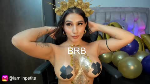 Snapshot of valery_dupont chatting on 01/26/25, 06:28 Valery Lin Dupont online show from 01/26/25, 06:28