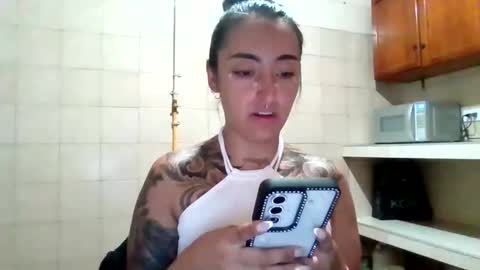 Snapshot of valery_hot24 chatting on 02/18/26, 02:46 valery hot24 online show from 02/18/26, 02:46