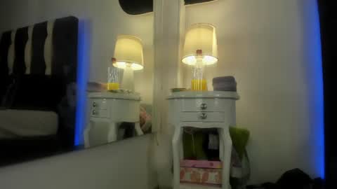 valery_hot692 online show from 06/11/26, 12:32