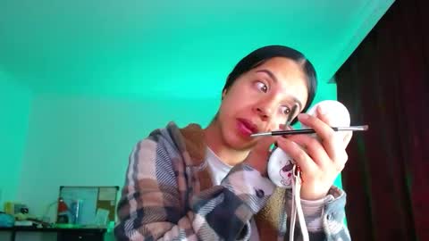 Valeria online show from 10/10/25, 12:20