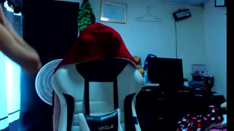 B V Naughty online show from 06/22/26, 05:43