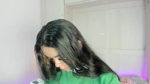 Snapshot of valerymeyerr chatting on 01/18/26, 04:05 valerymeyerr online show from 01/18/26, 04:05