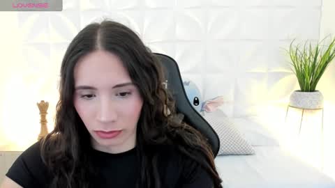 valeryn rosse online show from 11/05/25, 04:12