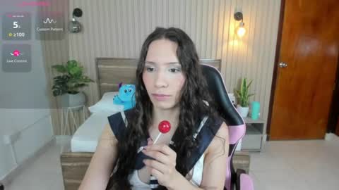 Snapshot of valeryn_rosse chatting on 06/30/26, 07:04 valeryn rosse online show from 06/30/26, 07:04