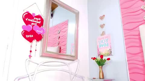 Snapshot of valerynbrown chatting on 02/15/25, 01:31 valery online show from 02/15/25, 01:31