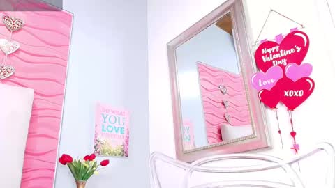 Snapshot of valerynbrown chatting on 02/21/25, 11:54 valery online show from 02/21/25, 11:54