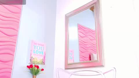 Snapshot of valerynbrown chatting on 03/01/25, 08:53 valery online show from 03/01/25, 08:53