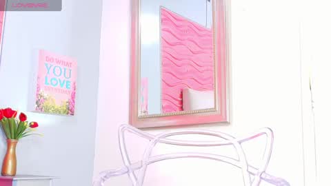 Snapshot of valerynbrown chatting on 03/08/25, 01:39 valery online show from 03/08/25, 01:39