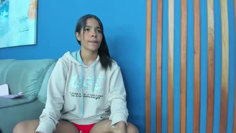 Snapshot of valerynbrown chatting on 03/12/25, 04:51 valery online show from 03/12/25, 04:51