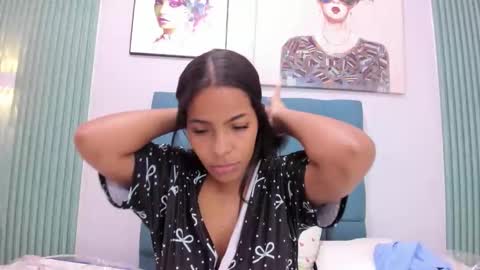 Snapshot of valerynbrown chatting on 05/15/26, 10:50 valery online show from 05/15/26, 10:50