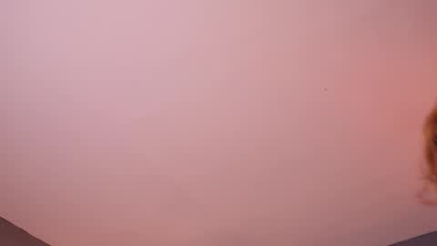 Snapshot of valerynova chatting on 02/05/26, 11:04 Carla online show from 02/05/26, 11:04