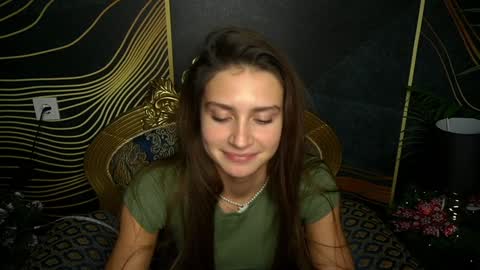 Snapshot of valeryroyale chatting on 12/04/24, 05:55 Valery online show from 12/04/24, 05:55